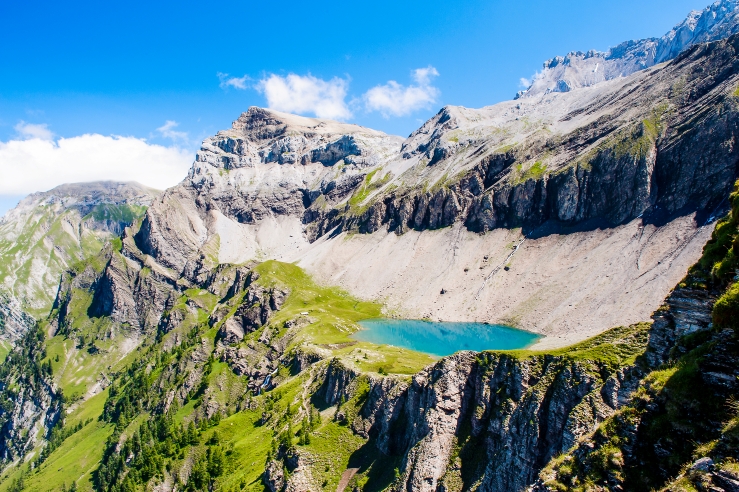Lenk, Fluhsee mountain lake