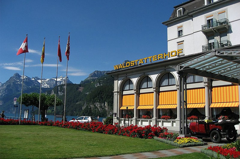 Seehotel Waldstätterhof, Brunnen