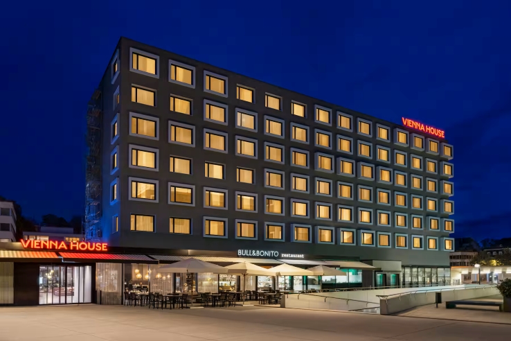 Hotel Vienna House, exterior