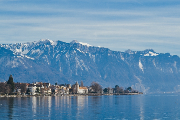 La Tour-de-Peilz and Lake Geneva