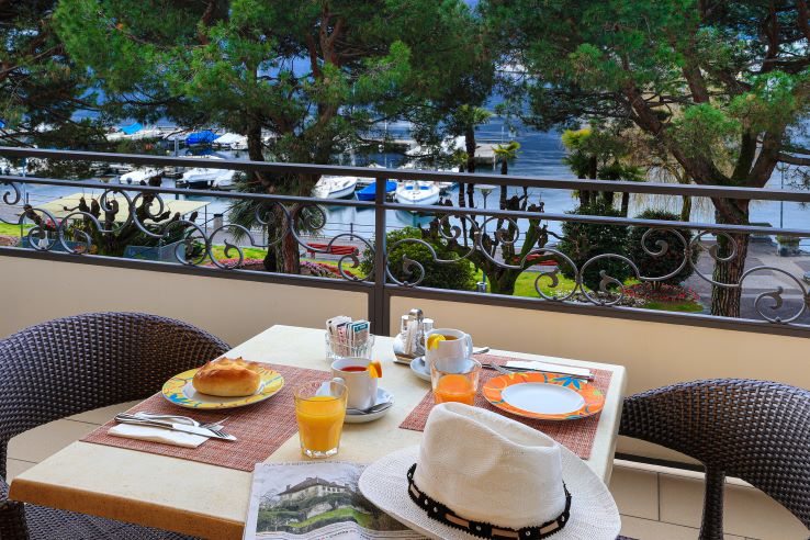Hotel Geranio, breakfast on the terrace