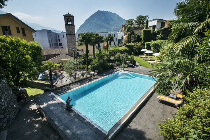 Hotel International au Lac, pool and gardens