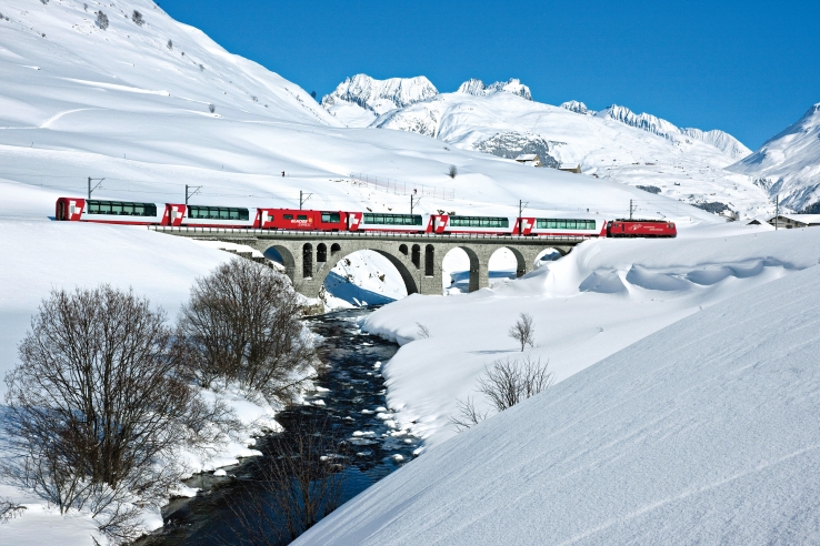 Glacier Express in winter